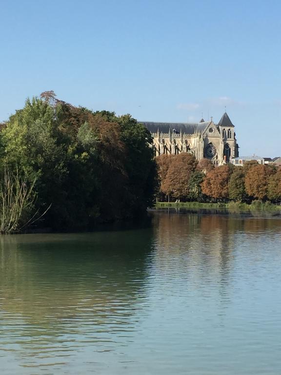 Hotel Du Pot D'Etain Châlons-en-Champagne Εξωτερικό φωτογραφία